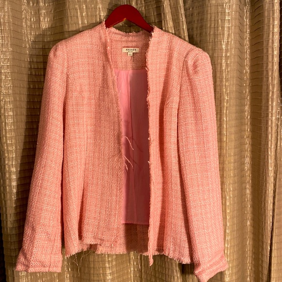 Andrée by Unit size L - Picture 1 of 2